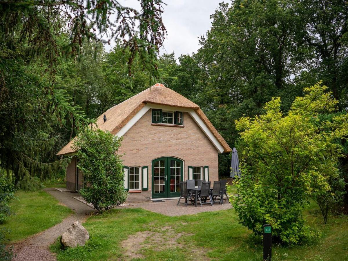 Отель Landal Het Land Van Bartje Ees Экстерьер фото